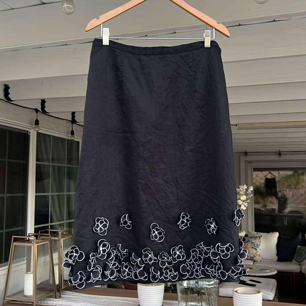 Baluchi A-line skirt with cute flower appliqué detailing Size 16